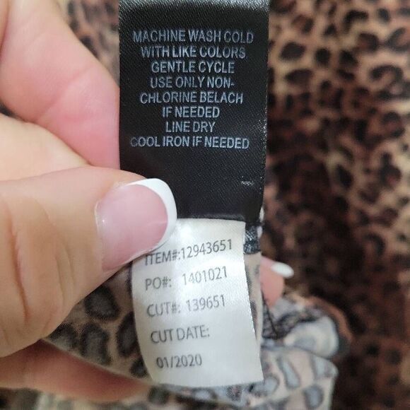 Torrid Skirt‎ Women Size XL Midi Leopard Print Full Circle Skater Goth Mob Wife - Picture 7 of 7